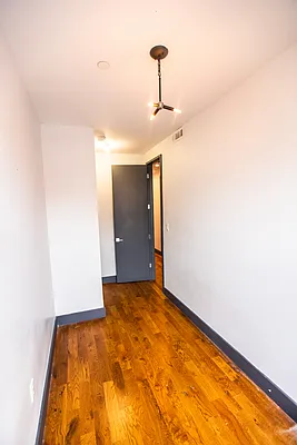 Rented by null | media 40