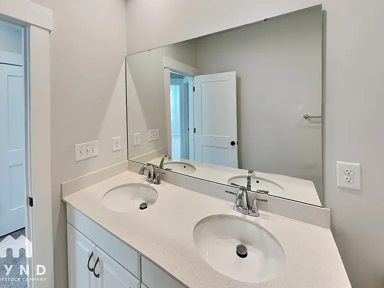 3301 Finchborough Ct — Photo 14