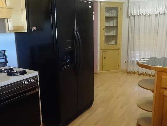 5th image of 4493 Rocky River Dr