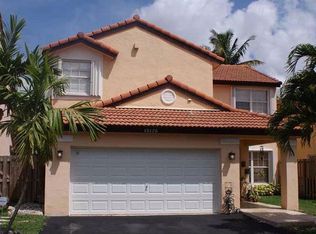 15174 SW 111th St, Miami, FL 33196