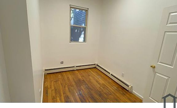 4th image of 3411 Bruner Ave