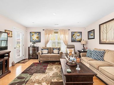 1602 Village Green Cir Coventry Ri Mls Zillow