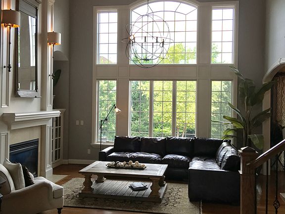2nd image of 4382 Dorchester Ct