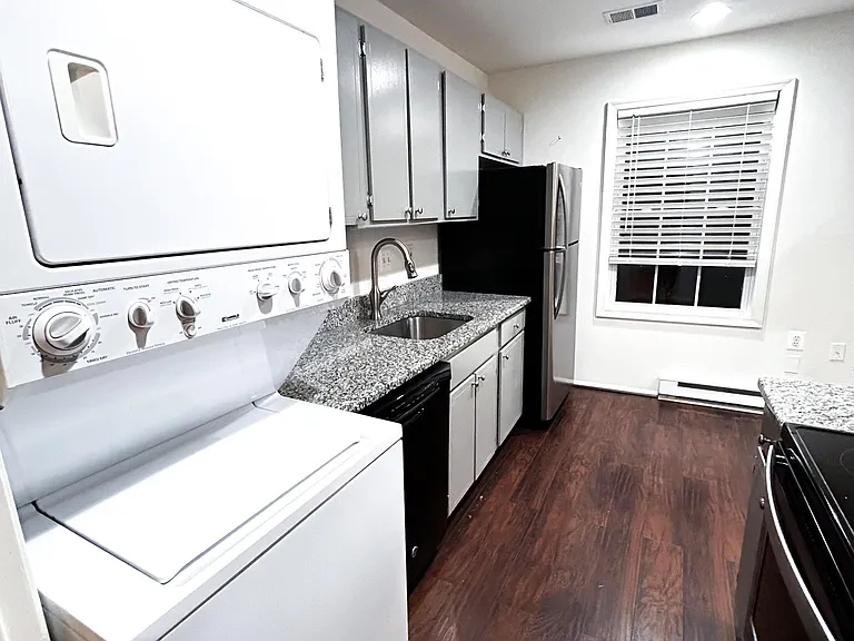 305 Rock Spring Dr SW — Photo 11