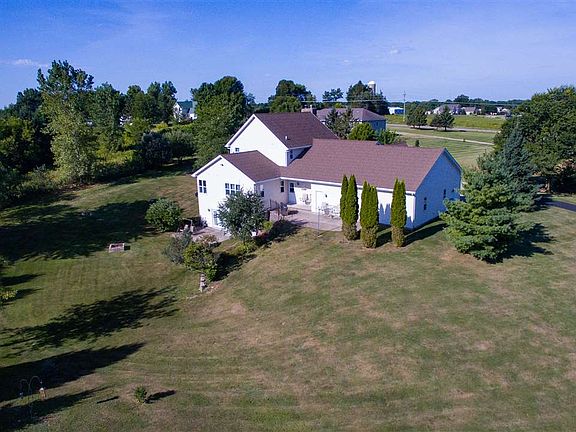 5th image of N1869 Autumnwood Ct