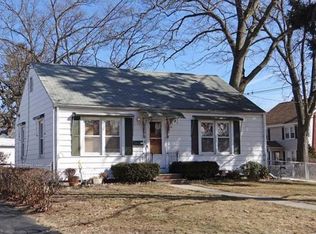 209 Draper St, Springfield, MA 01108