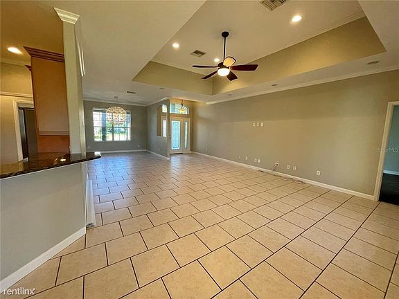 3rd image of 1817 Sandhill Ln