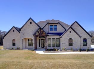 5021 Glenoaks Ct, Weatherford, TX 76088