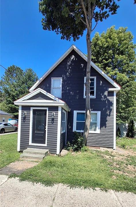 1st image of 148 Union St