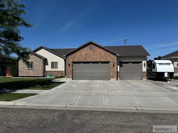 1519 Alayssa Dr, Idaho Falls, ID 83402