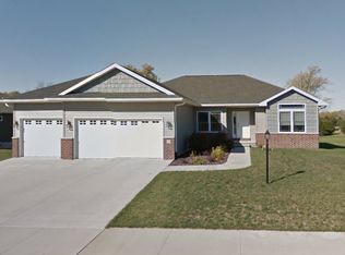 35 N Juniper St, North Liberty, IA 52317