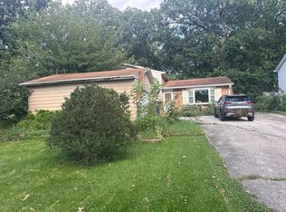 33571 N Mill Rd, Grayslake, IL 60030