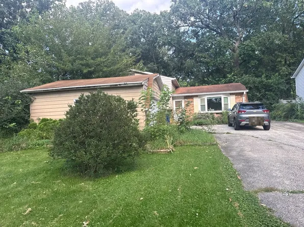 33571 N Mill Rd, Grayslake, IL 60030