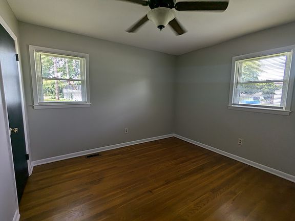 4th image of 2237 Pierson Dr