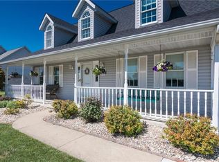 270 Kingsbury Ct, Highland, IL 62249