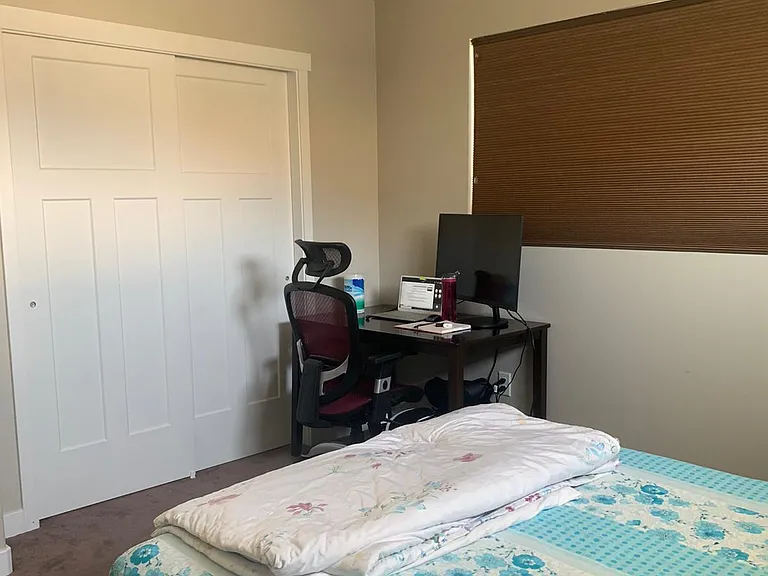 593 W Life Dr — Photo 16