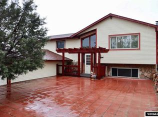 7915 Riverside Dr, Casper, WY 82604