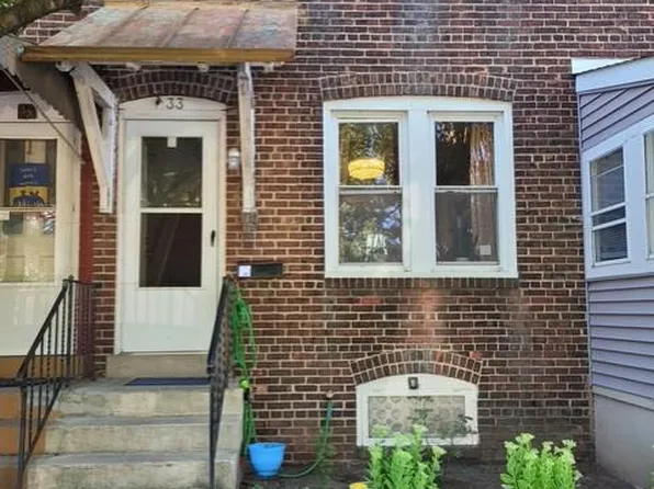 33 Railroad Ave NW, Roebling, NJ 08554
