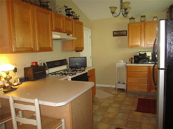 3rd image of 1555 Winding Creek Trl