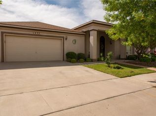 1233 Desert Canyon Dr, El Paso, TX 79912
