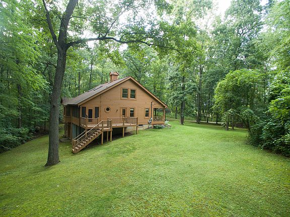 4th image of 8176 Fair Oak Dr