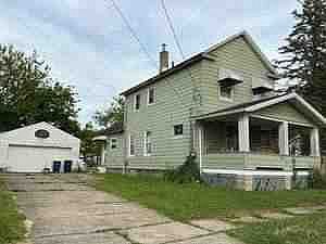 2nd image of 1346 Thayer Ave
