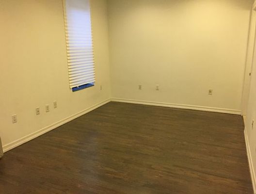 2nd image of 70 Hudson St Ste 2