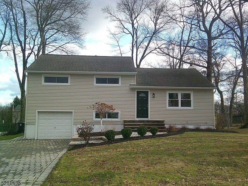 10 Countrywood Dr, Morris Plains, NJ 07950 Zillow