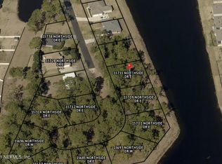 15715 Northside Dr E, Jacksonville, FL 32218