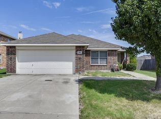 905 Dove Meadows Dr, Arlington, TX 76002