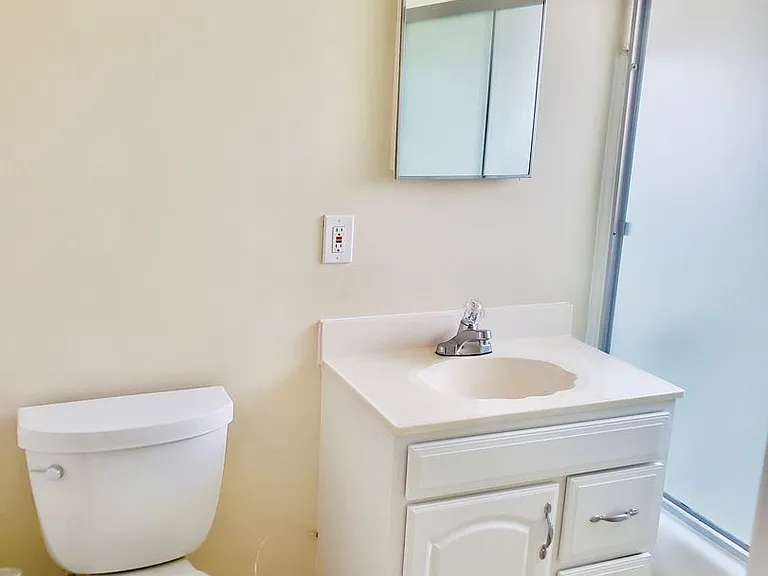 2815Clar — Photo 7