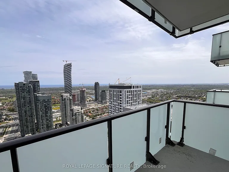 430 Square One Dr #4605 — Photo 8