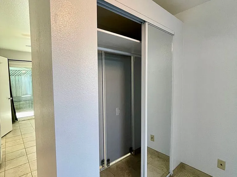 2167 Pierpont Blvd — Photo 8