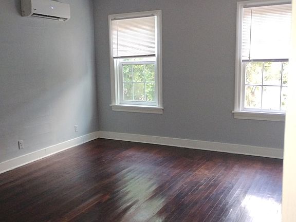 4th image of 103 S 15th Ave #2