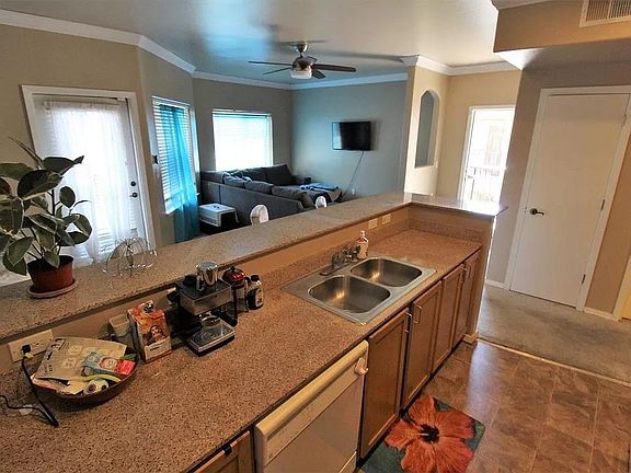 5th image of 4200 E Commerce Way Unit 1522