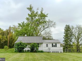 21000 Trappe Rd, Upperville, VA 20184