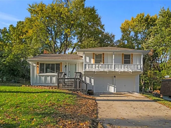 6510 NW 49th St, Kansas City, MO 64151