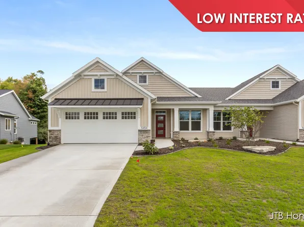 5454 Albright Ave, Wyoming, MI 49418