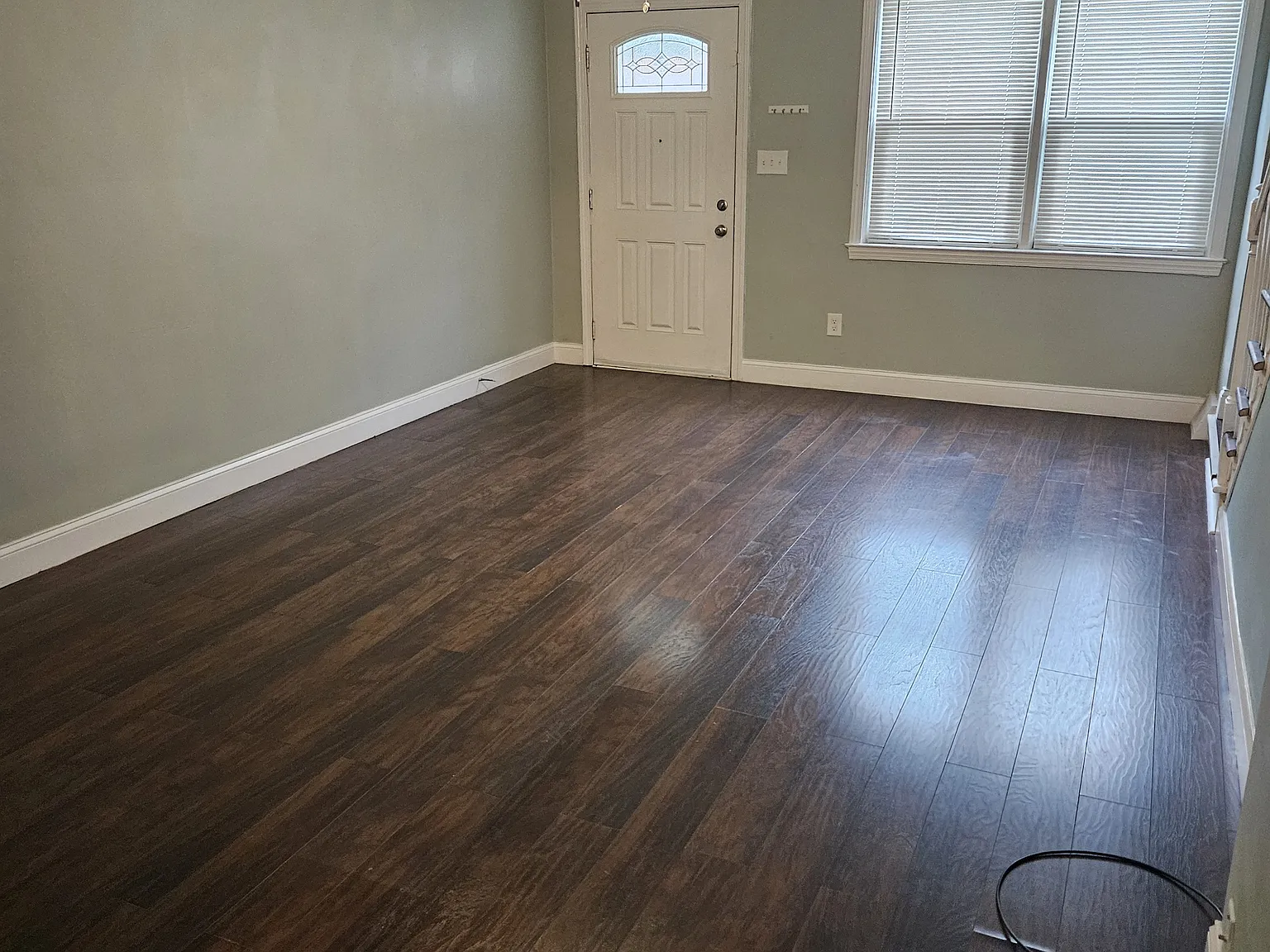 412 E Basin St — Photo 2