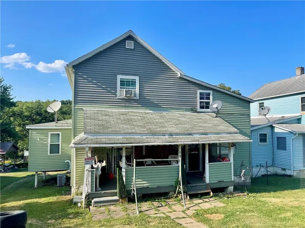 1017 1st St, Kittanning, PA 16201