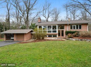 8217 Lilly Stone Dr, Bethesda, MD 20817