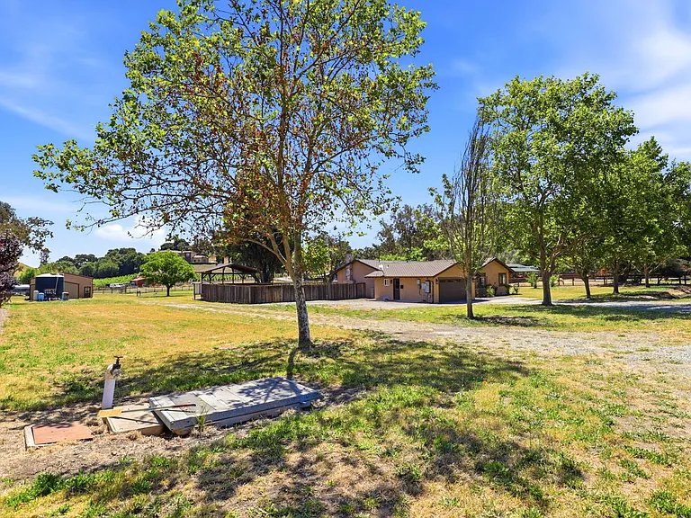 10200 Parrish View Dr — Photo 42