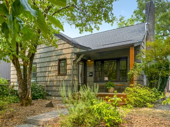 2433 N Humboldt St, Portland, OR 97217
