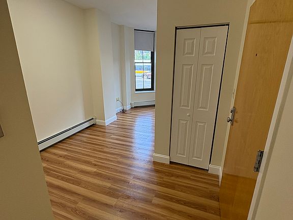 3rd image of 395 Massachusetts Ave APT 3
