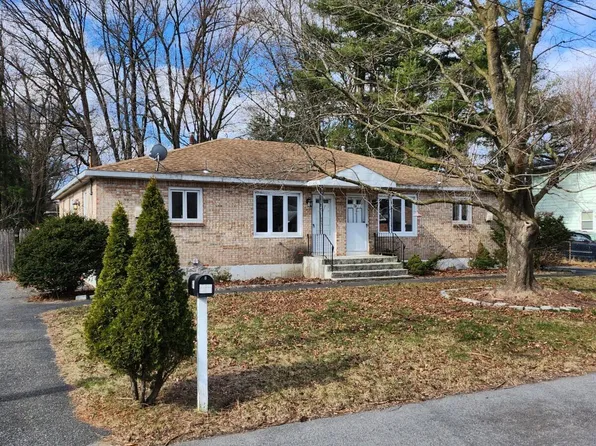 7 Van Dyke Road, Albany, NY 12205