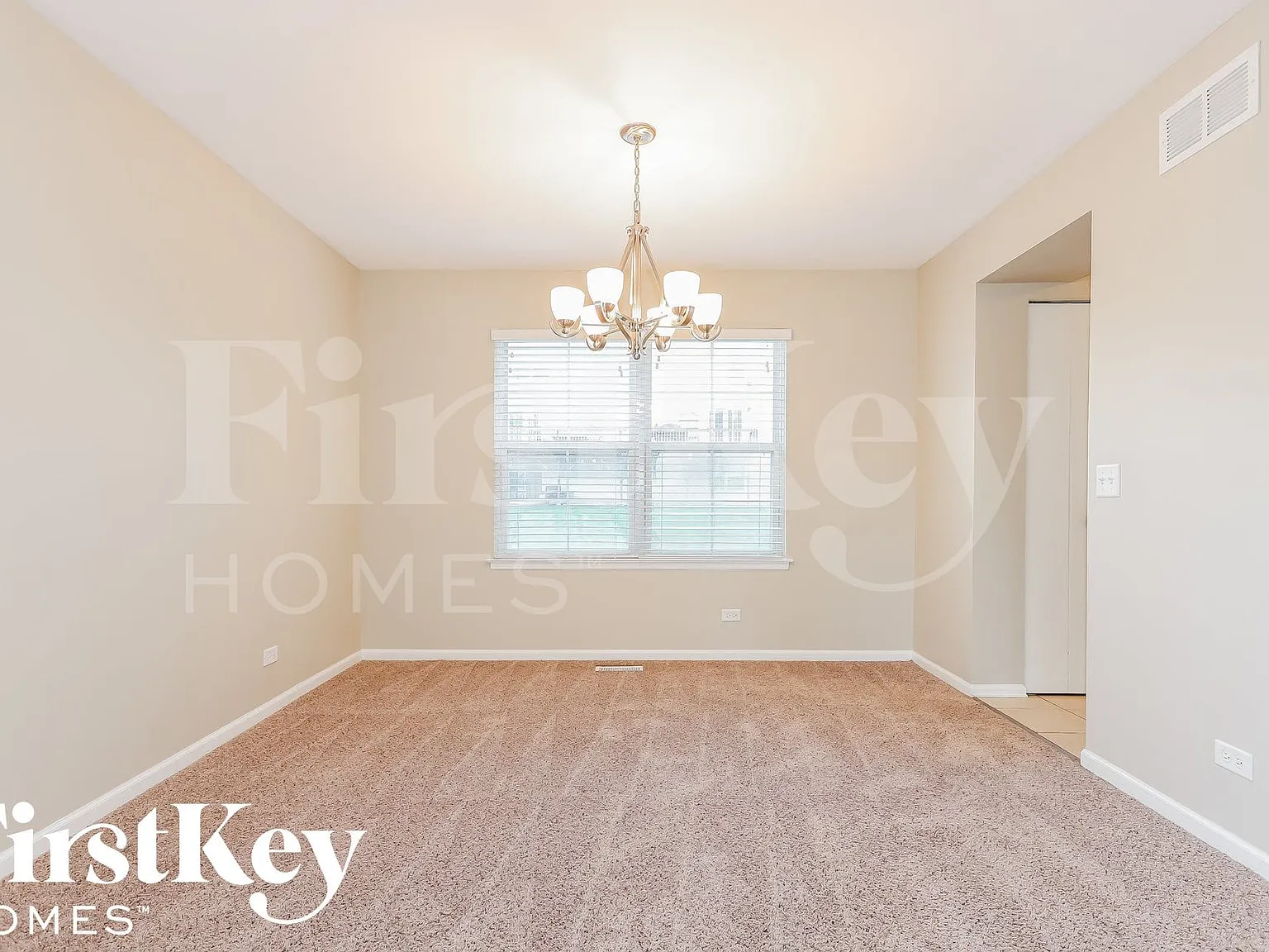 3 bed, 2.5 bath, 2178 sqft, $2,675 — Photo 3