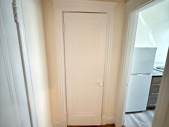 4th image of 1205 Boylston St #2