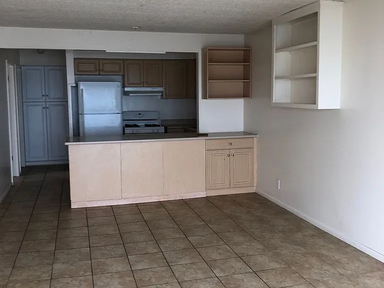 6561 Del Playa Dr — Photo 9