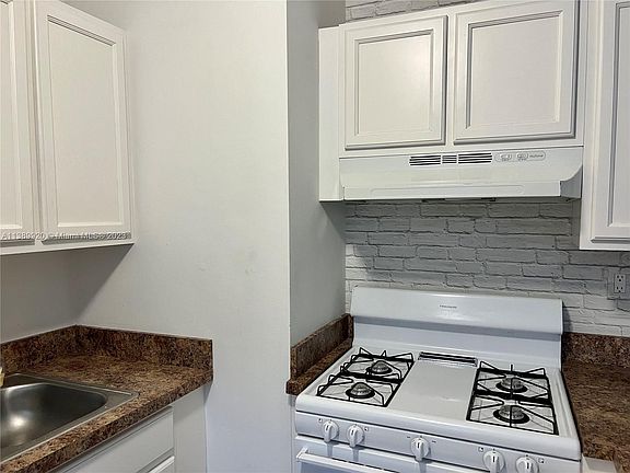 3rd image of 1070 98th St APT 12