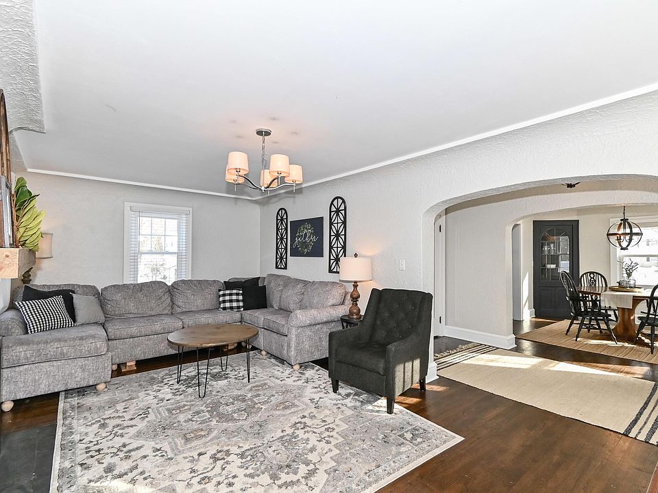 1st image of 18440 Hoffman Ave